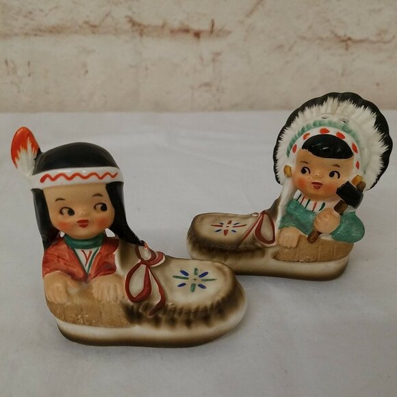 Unbranded Other - Vintage Salt & Pepper Shakers American Indian Boy & Girl in Moccasin Japan